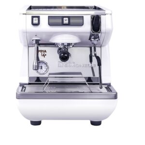 Кофемашина рожковая, полуавтоматическая 5 л., белая NUOVA SIMONELLI APPIA LIFE 1GR S 220V